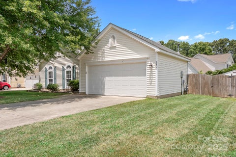 Photo for 3900 Crimson Wing Drive
