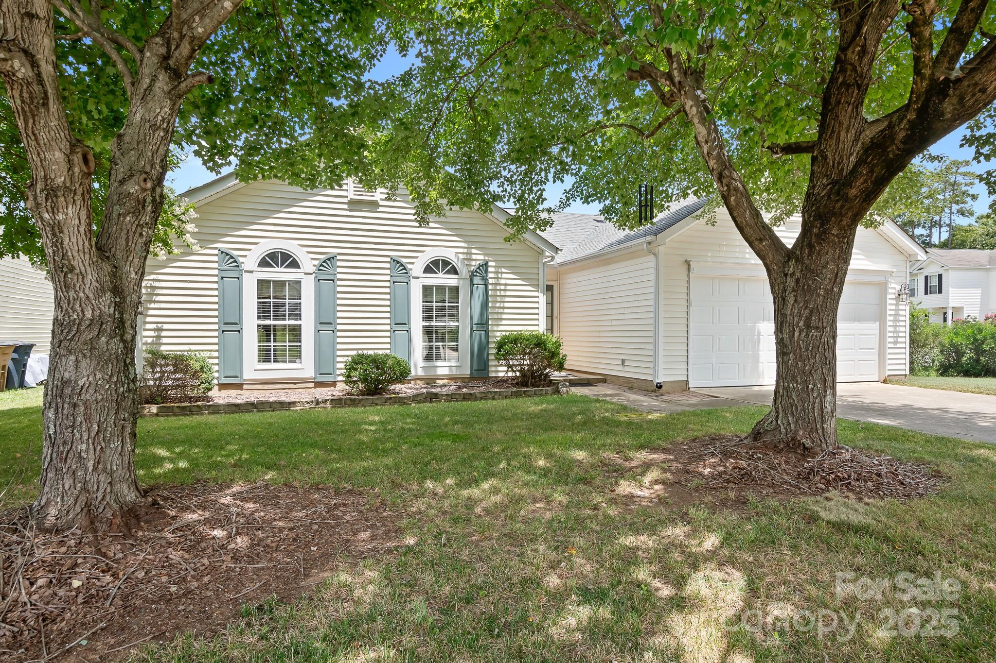 3900 Crimson Wing Drive