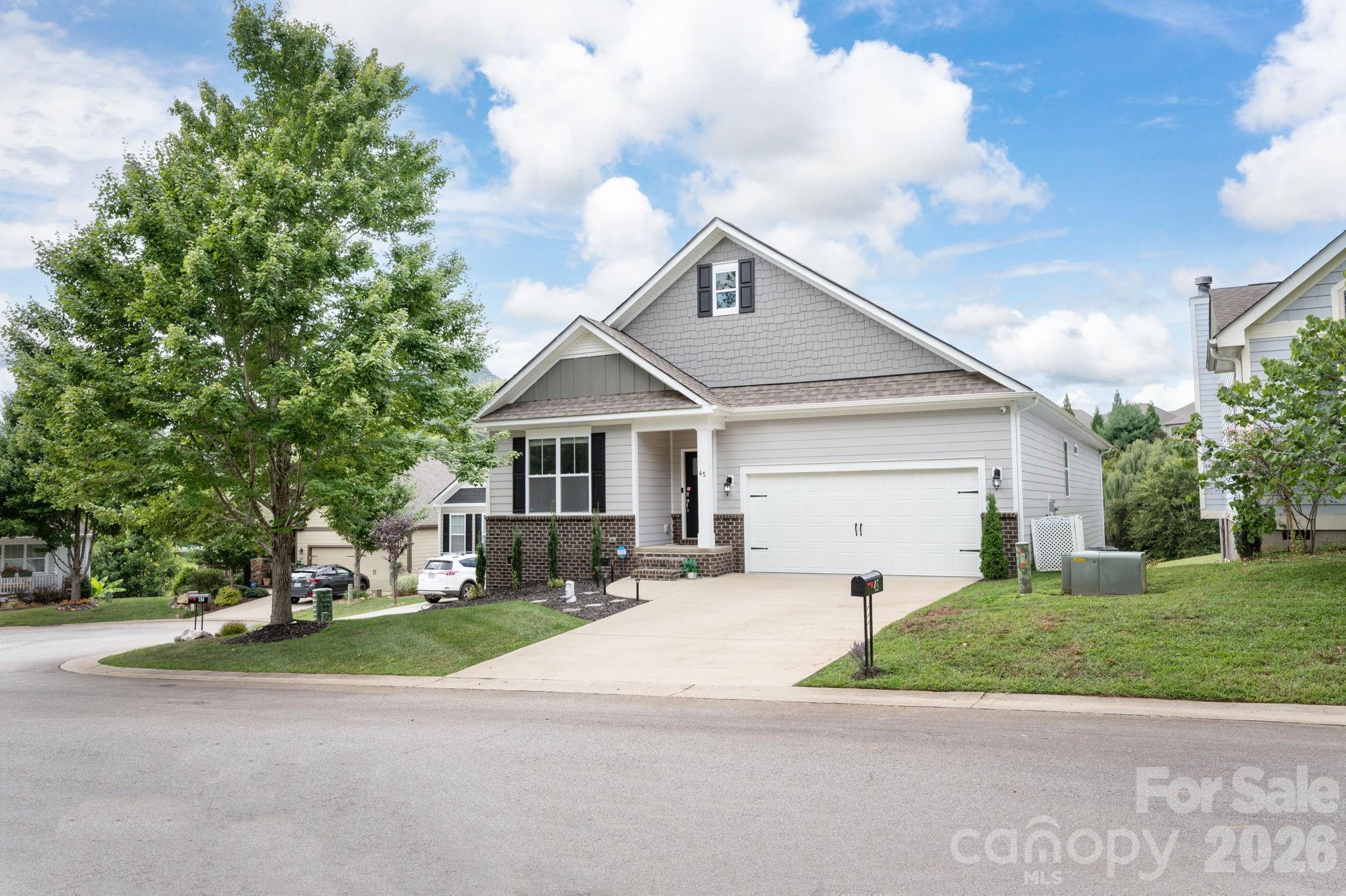 45 Dreambird Drive