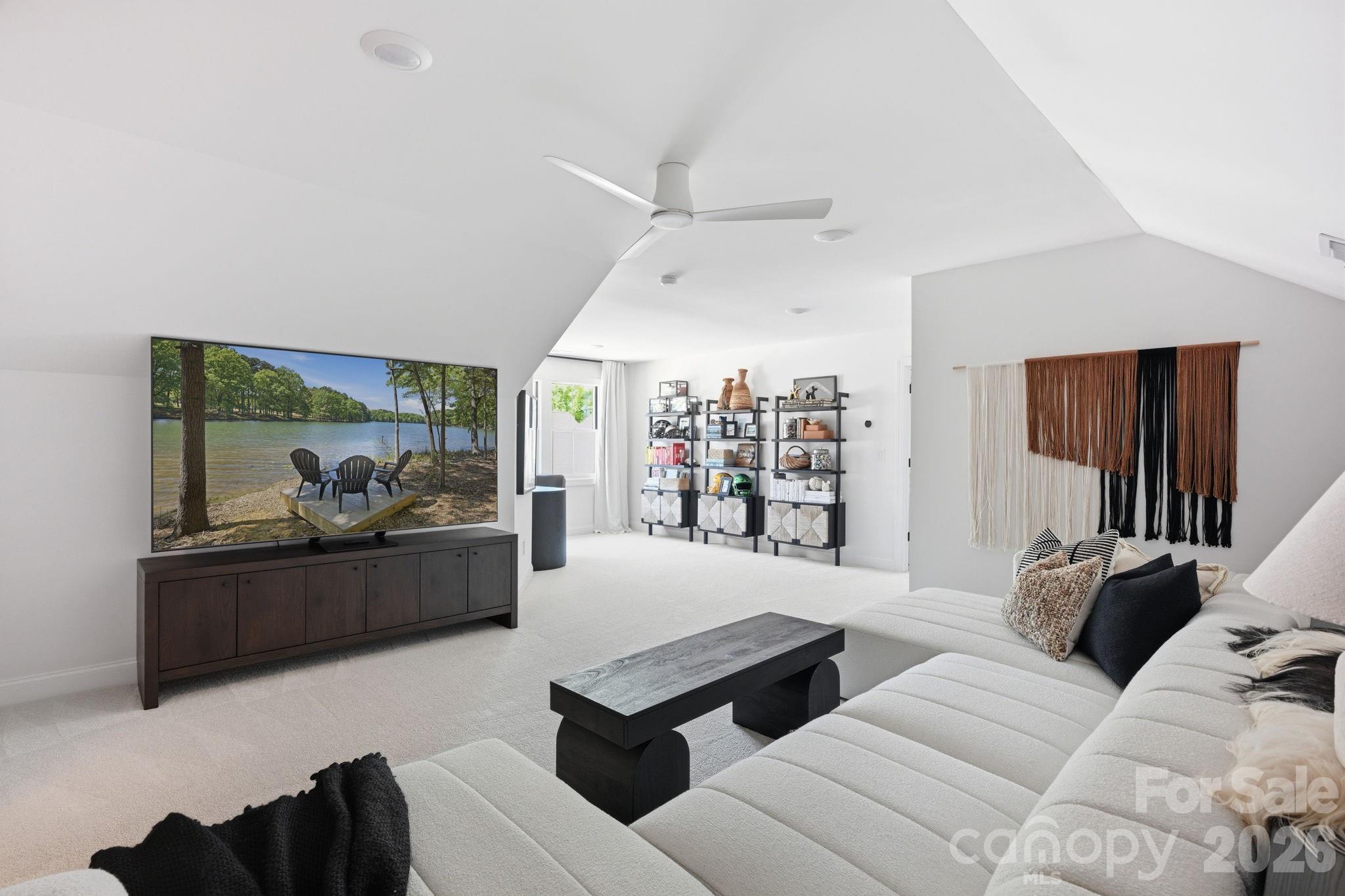 The Courtyards at Lake Davidson - Residential