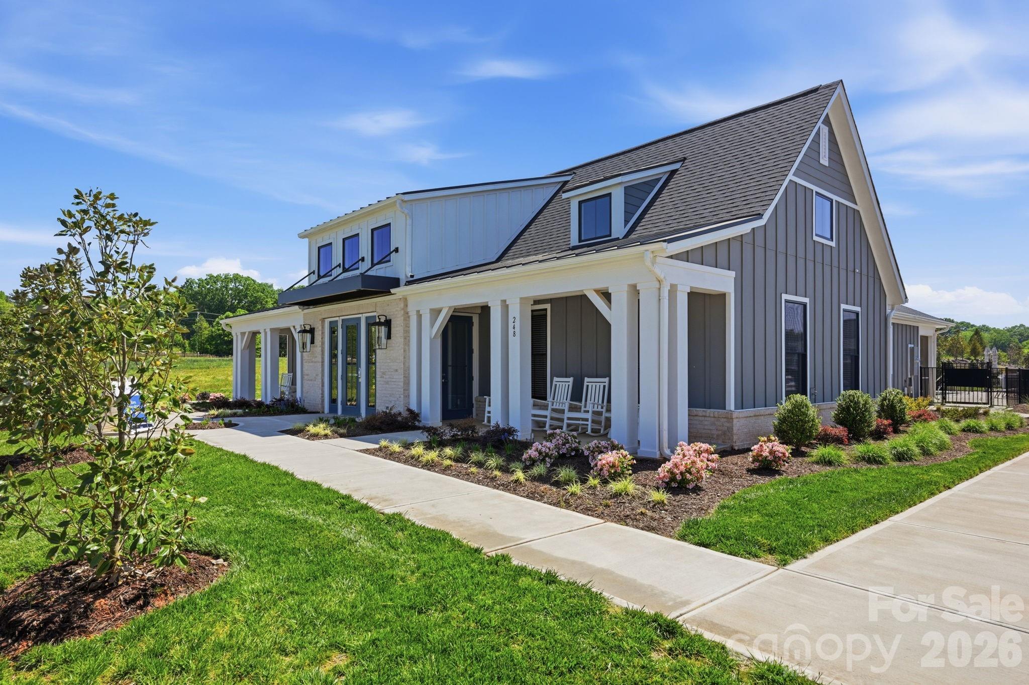 The Courtyards at Lake Davidson - Residential