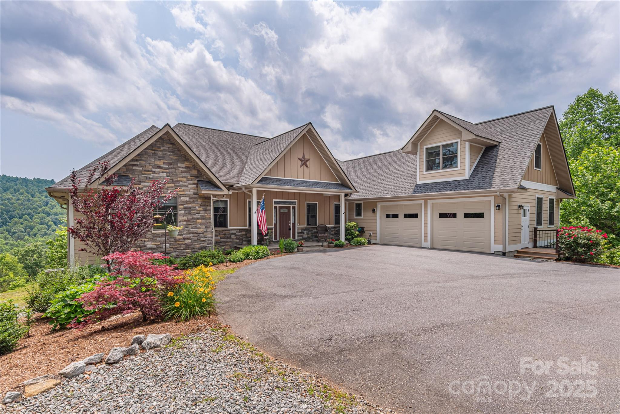 930 Big Raven Lane