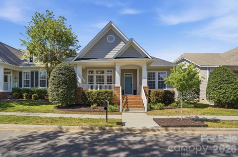 Photo of 17029 Carlton Way Road, Huntersville, NC 28078 (MLS # 4366764)