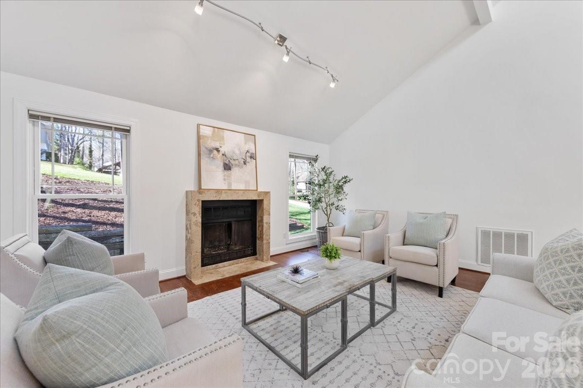 6219 Fair Valley Drive