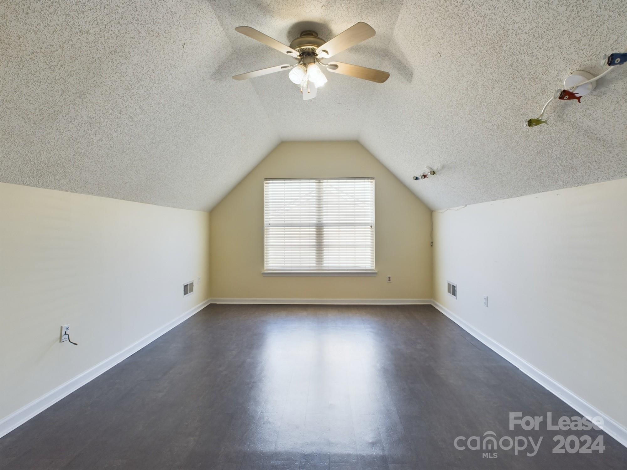 Ayrshire Glen - Residential Lease