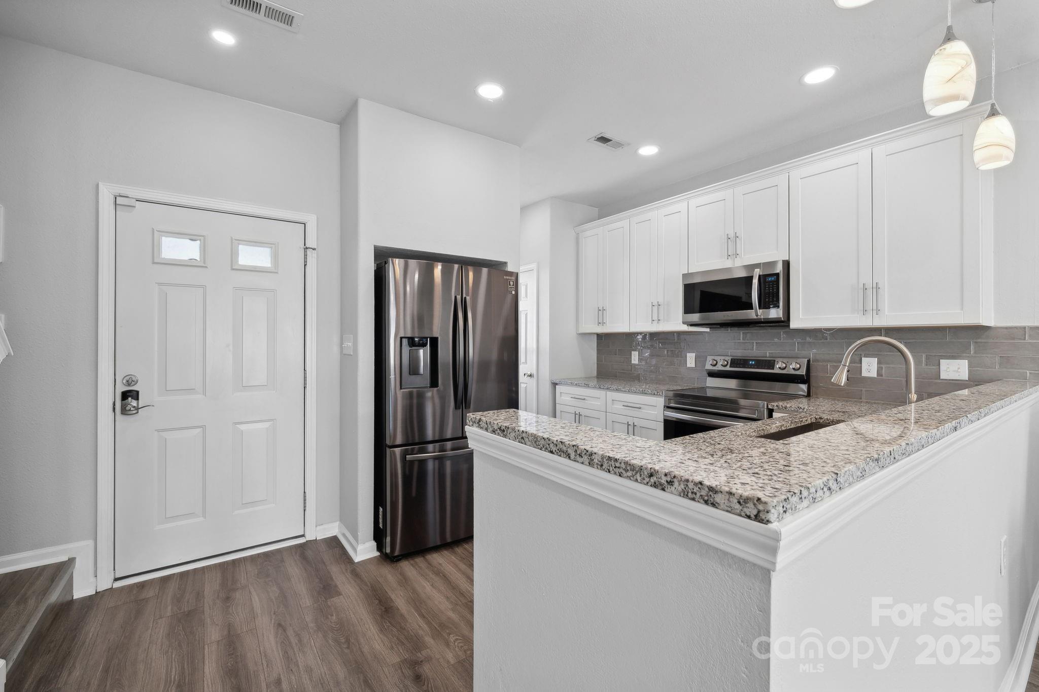 4211 Center Place Drive