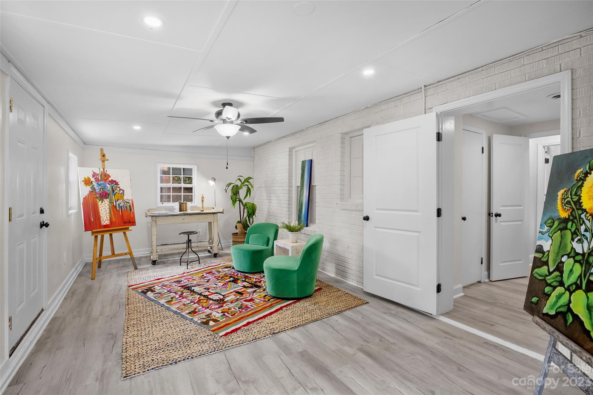 Country Club - Residential