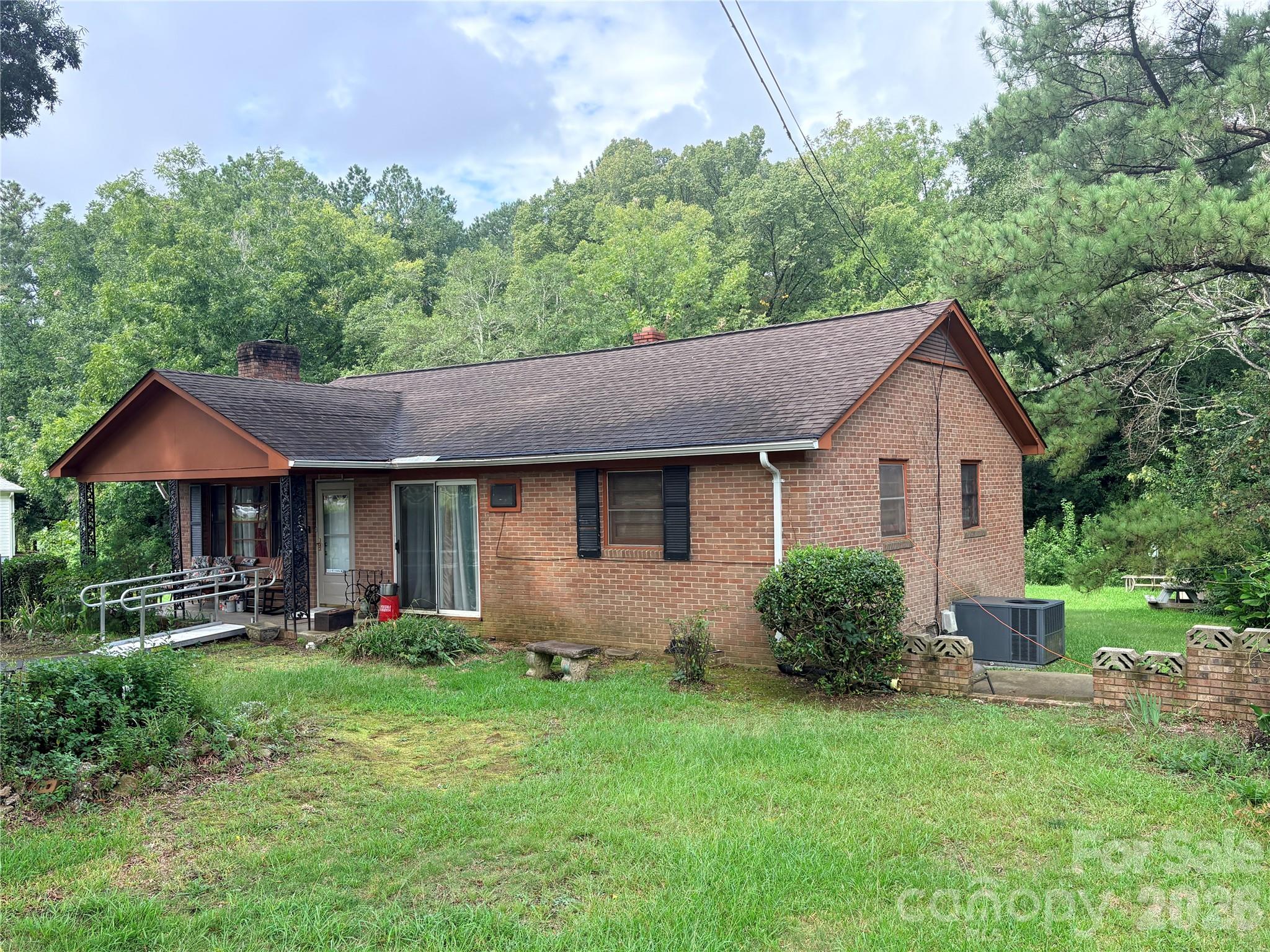 420 Hampton Road