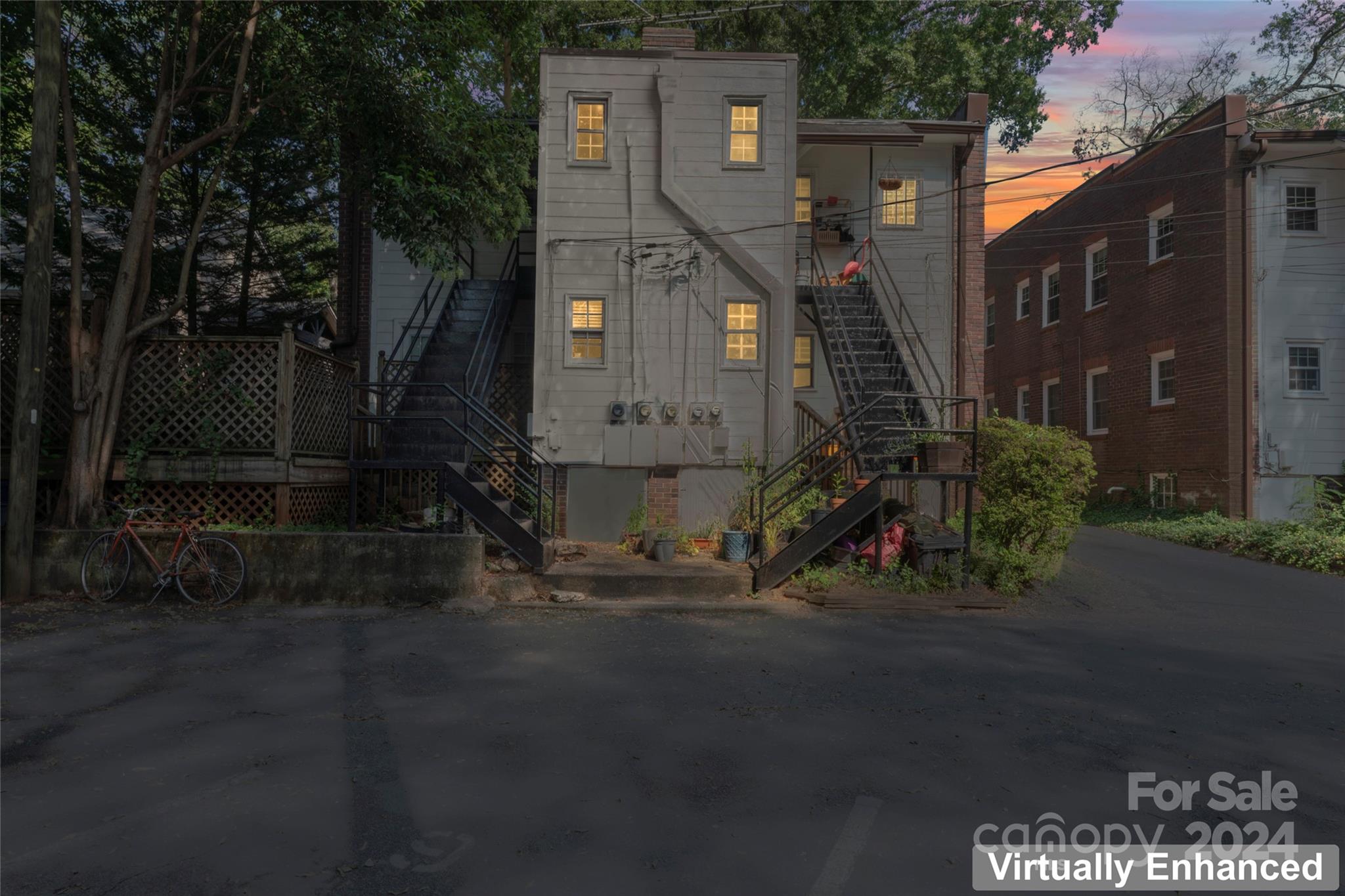 Club Square Condo - Residential