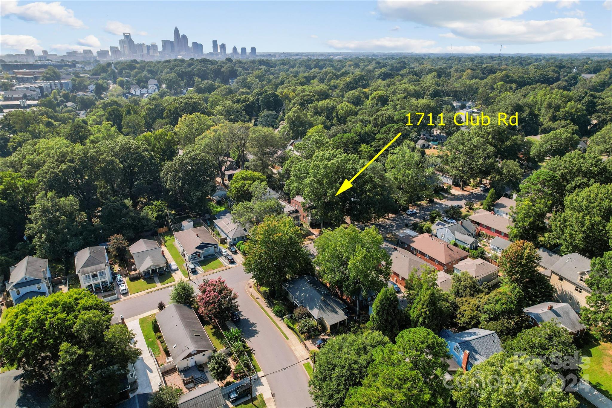 Club Square Condo - Residential