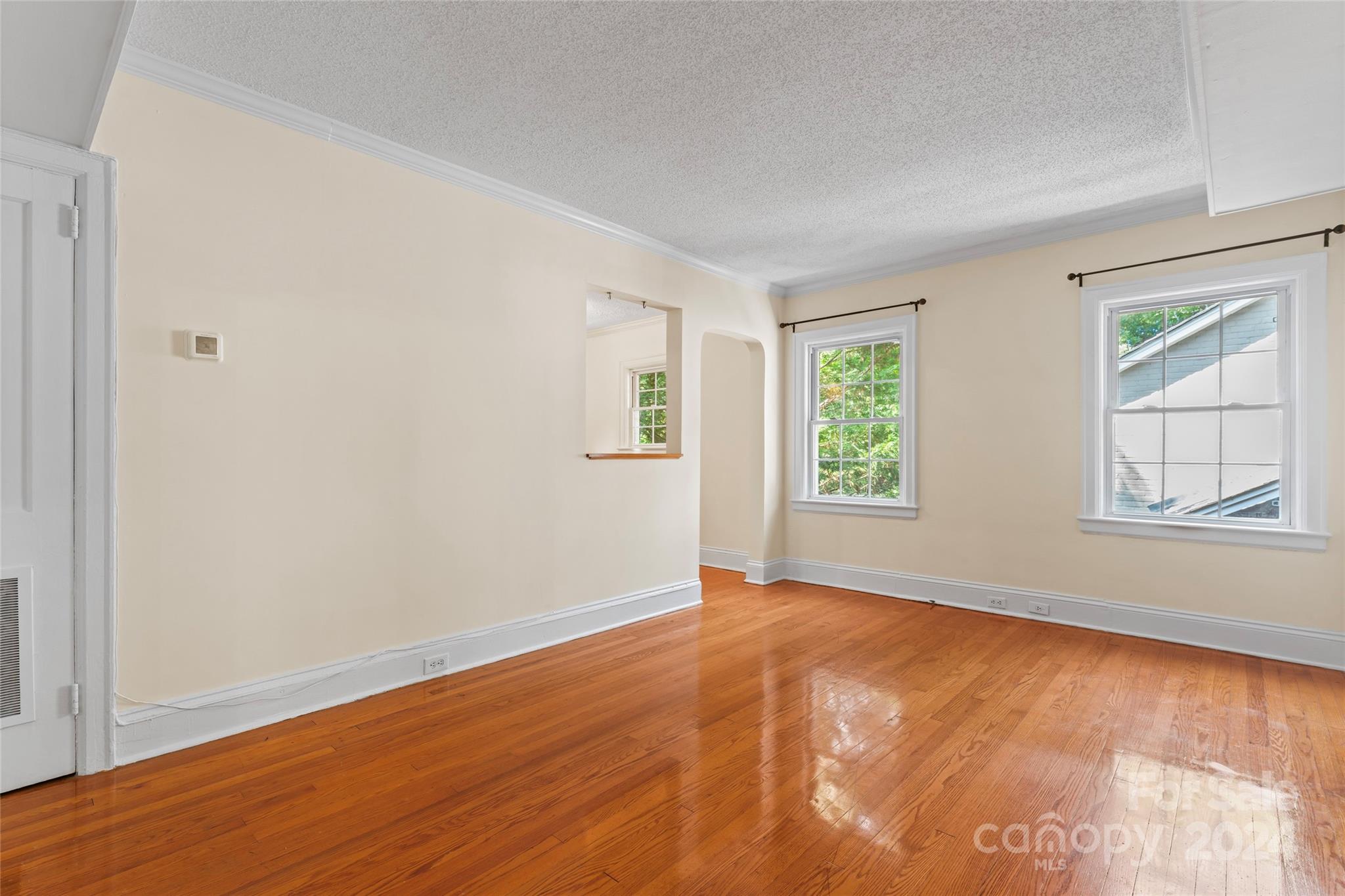 Club Square Condo - Residential