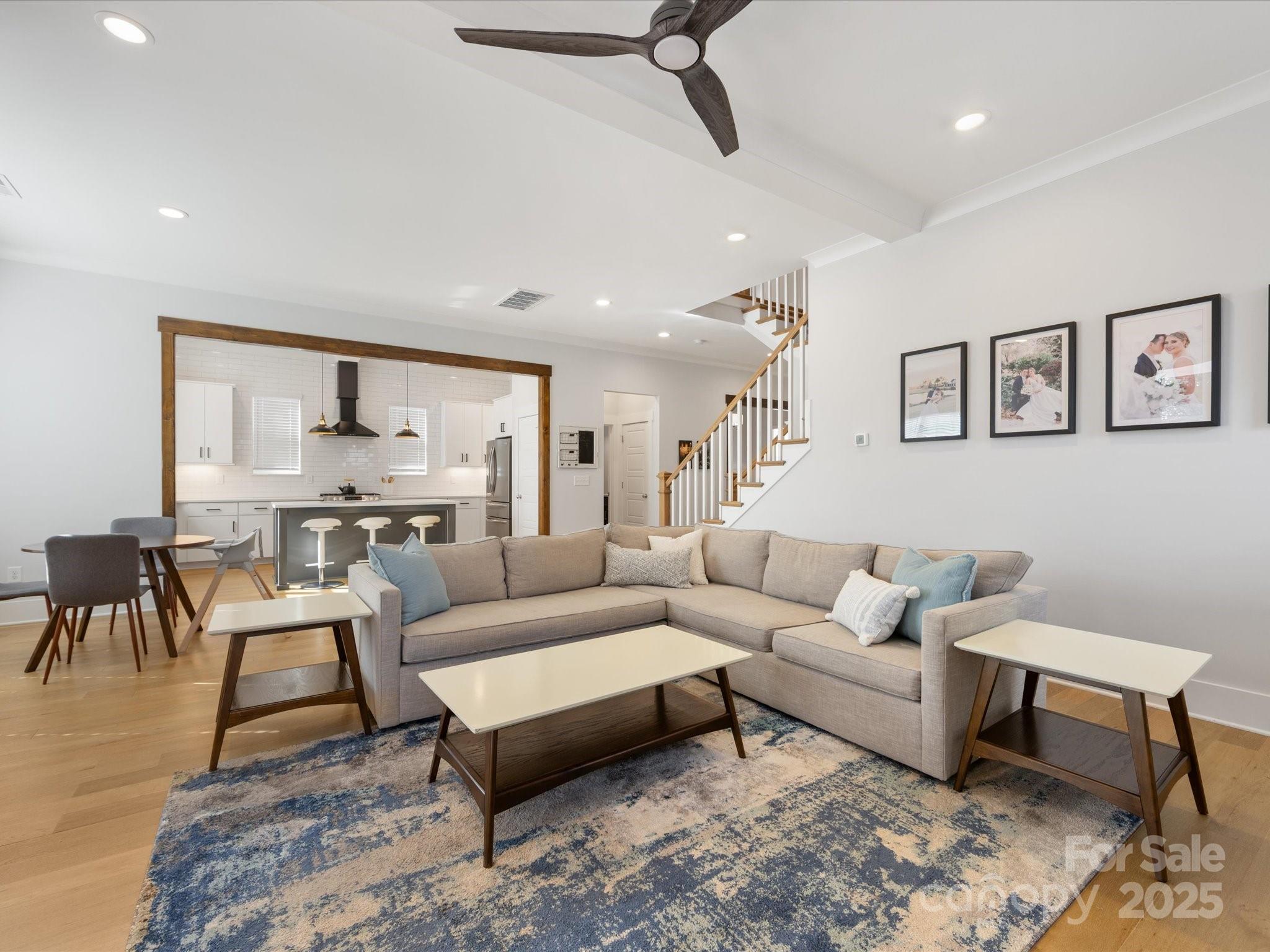 Country Club Heights - Residential