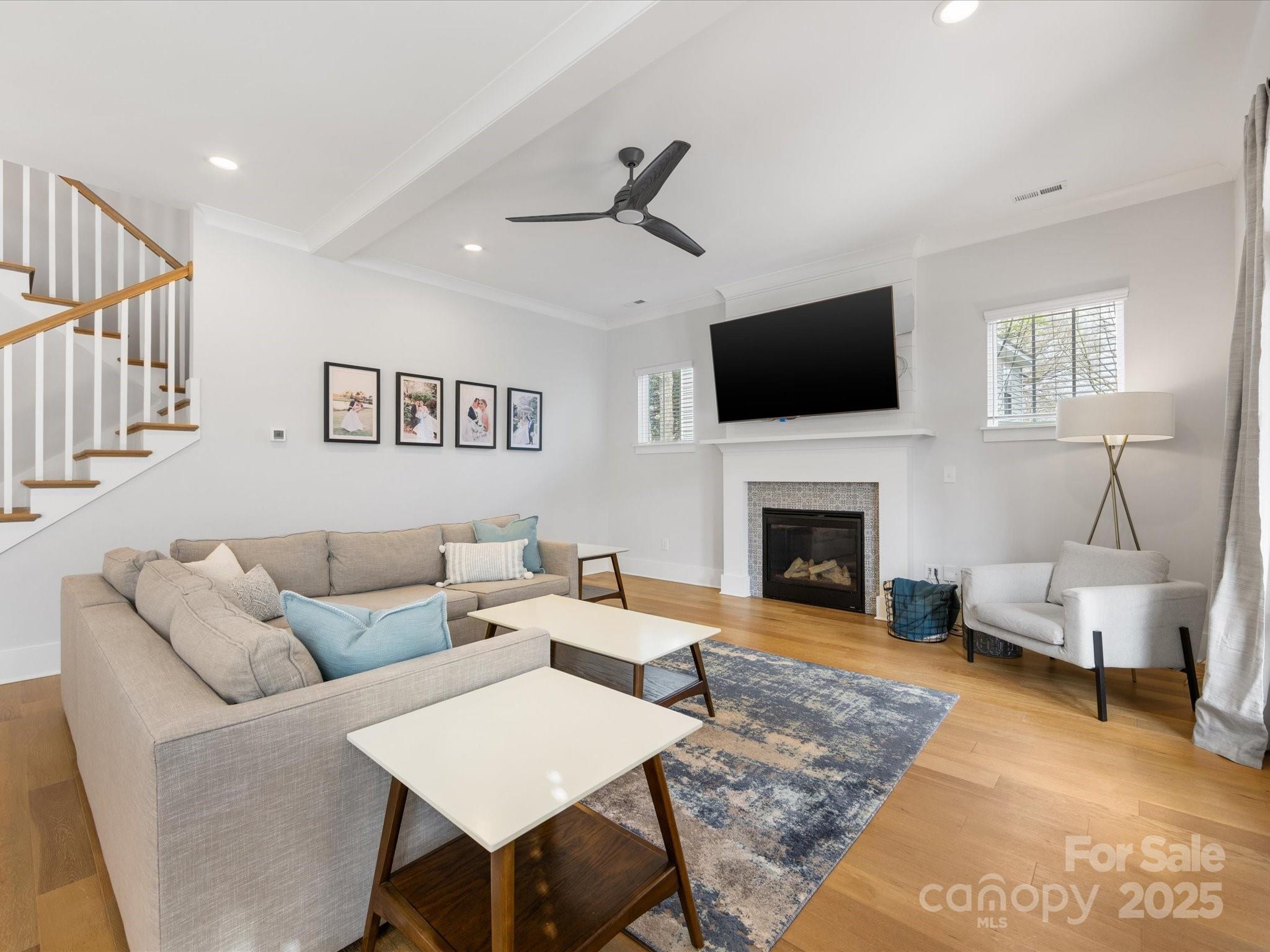 Country Club Heights - Residential