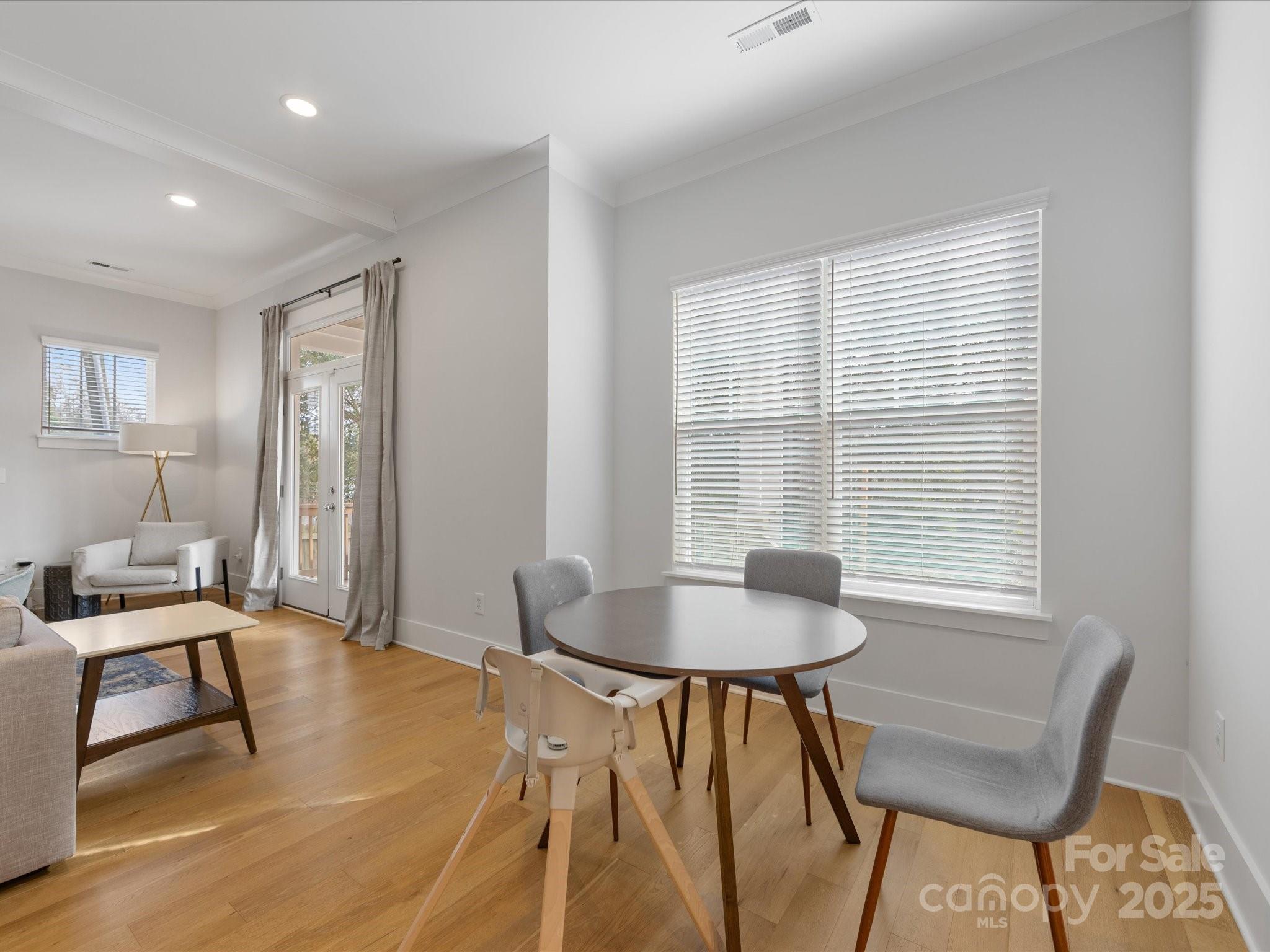 Country Club Heights - Residential