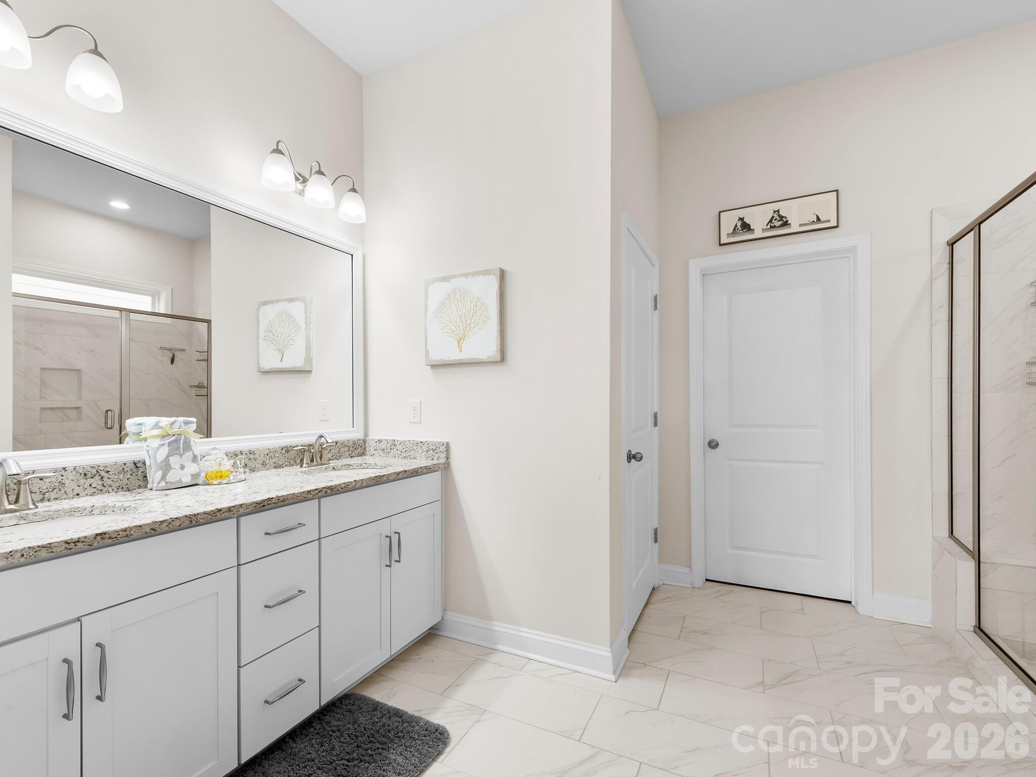 The Views at Rose Hill - Residential