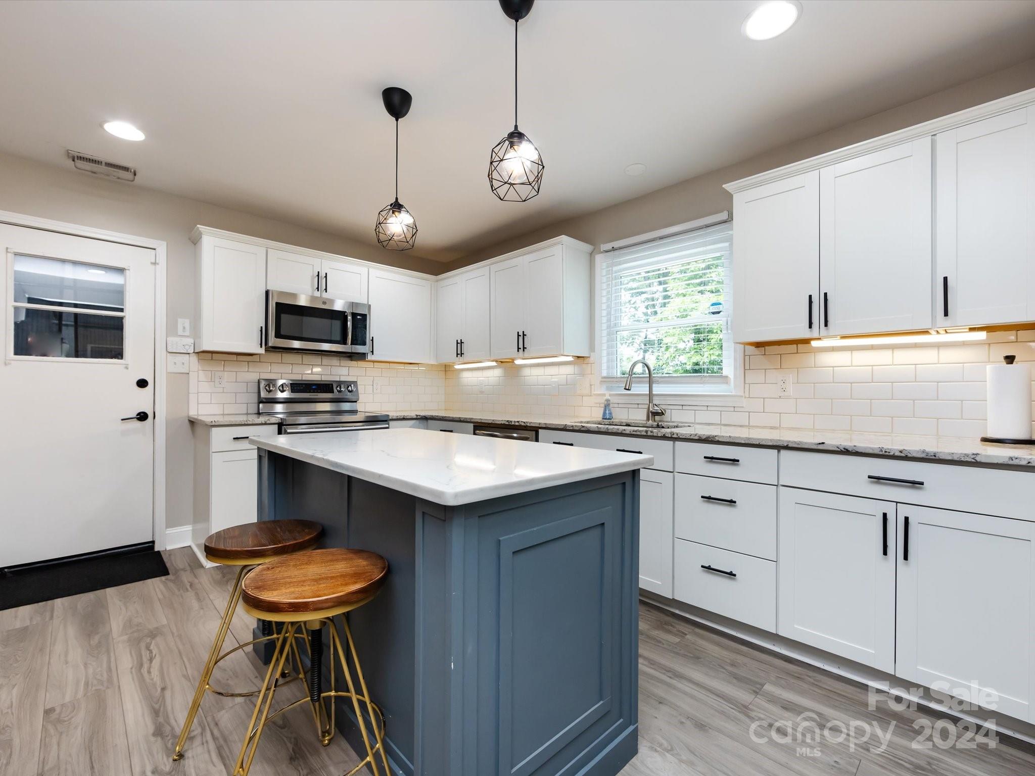 JHL Abernathy - Residential