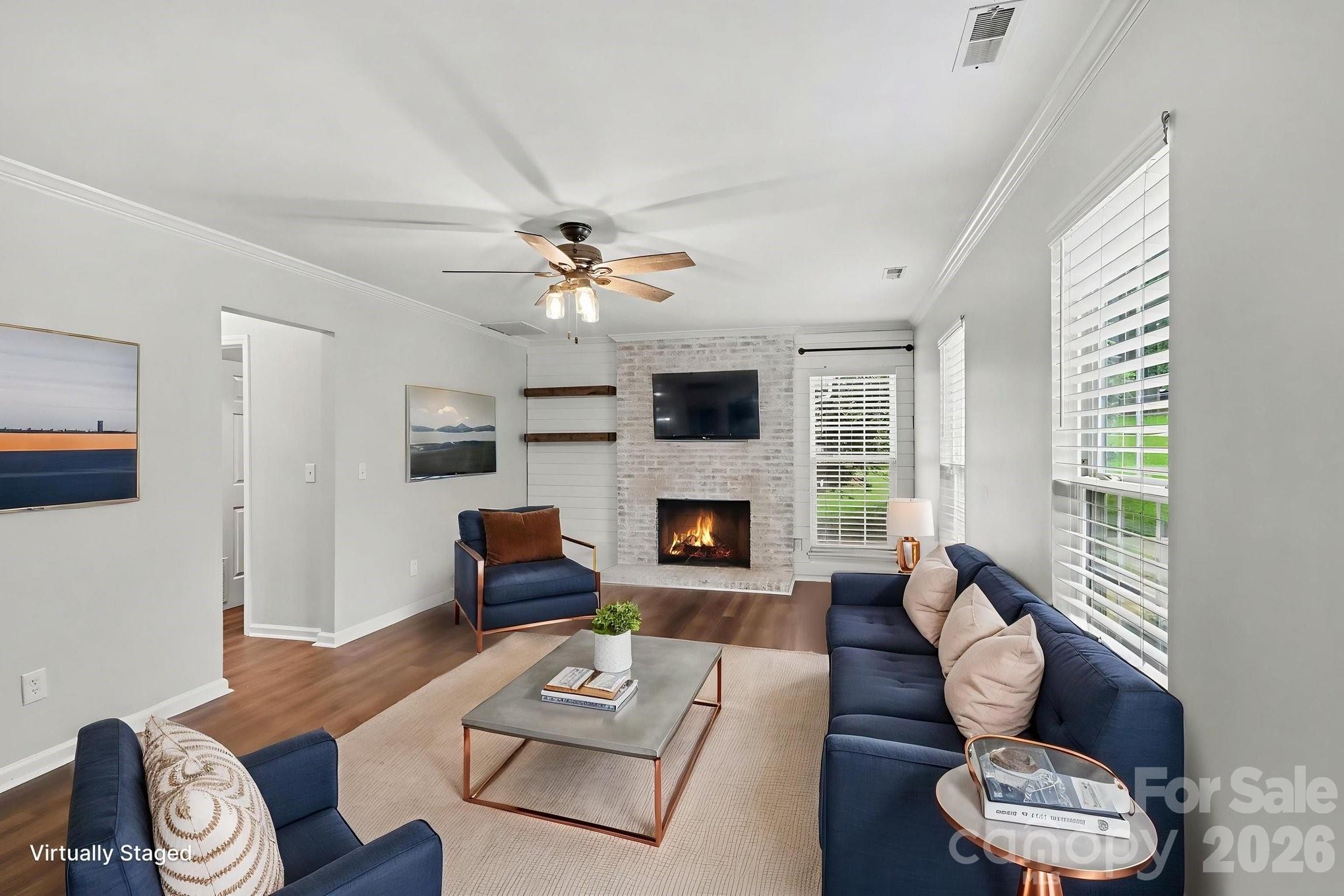 2132 Killarney Place
