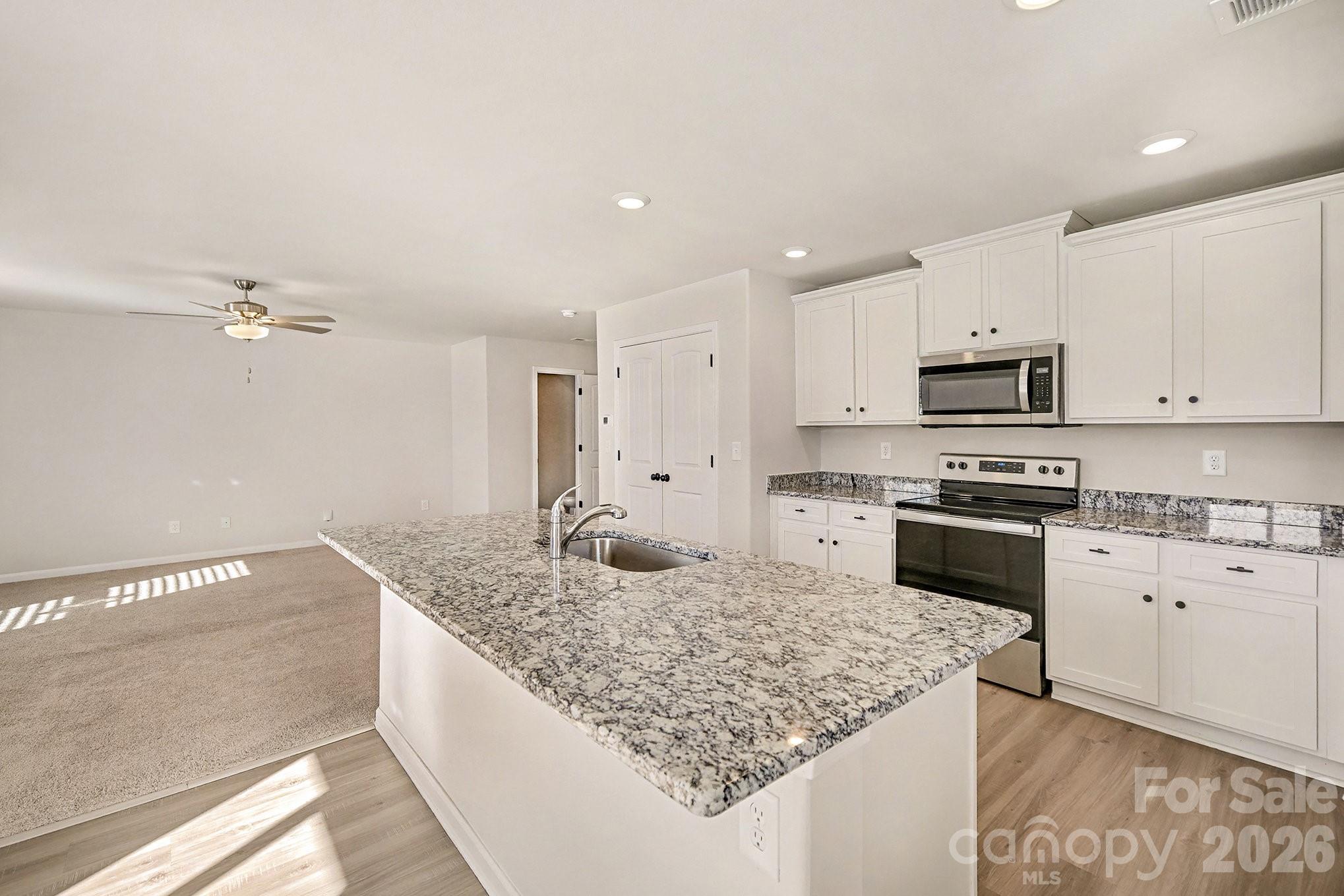 Pinnacle Estates - Residential