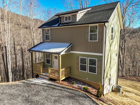 A home in Waynesville