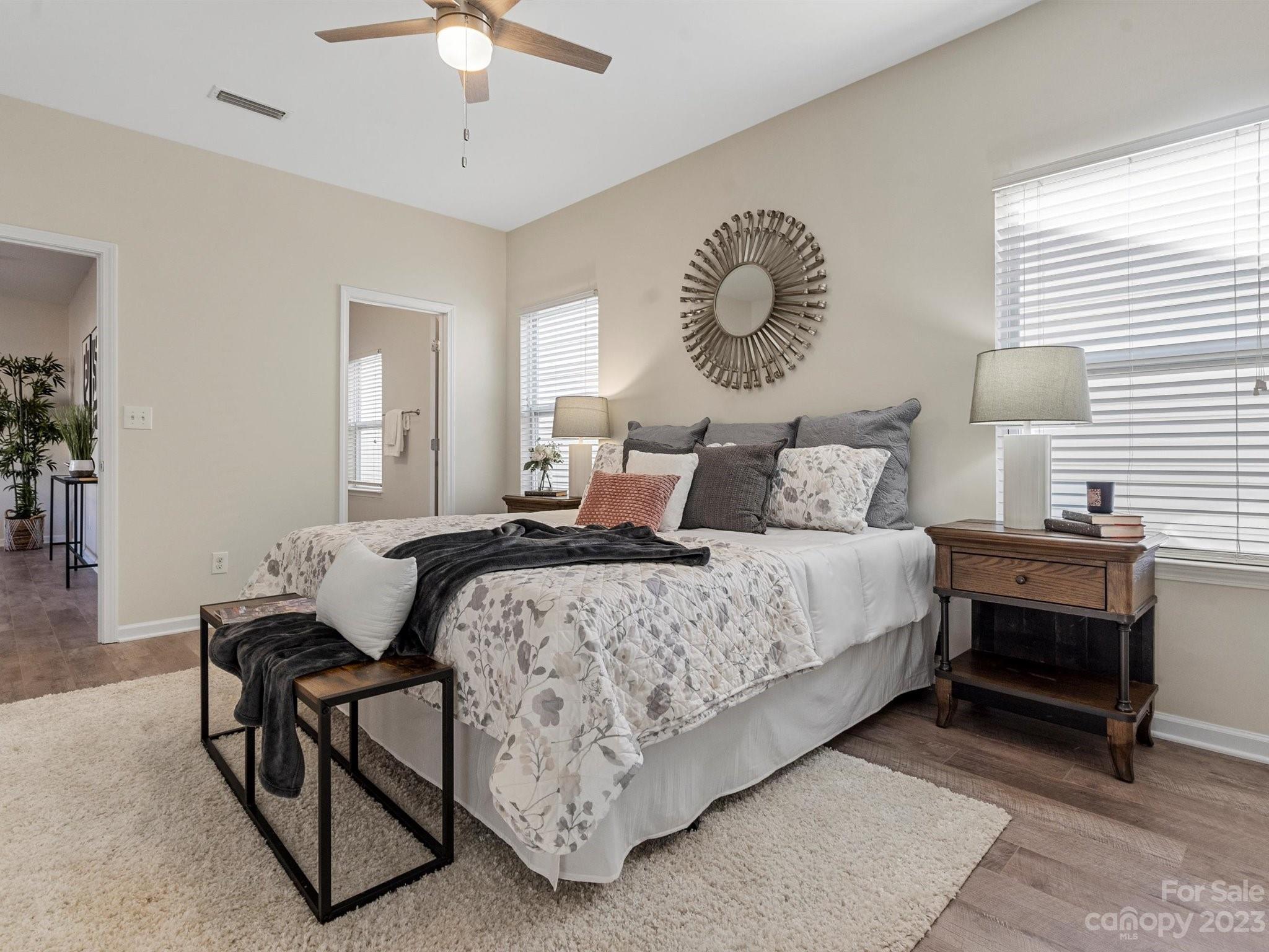 Newport Lakes - Residential