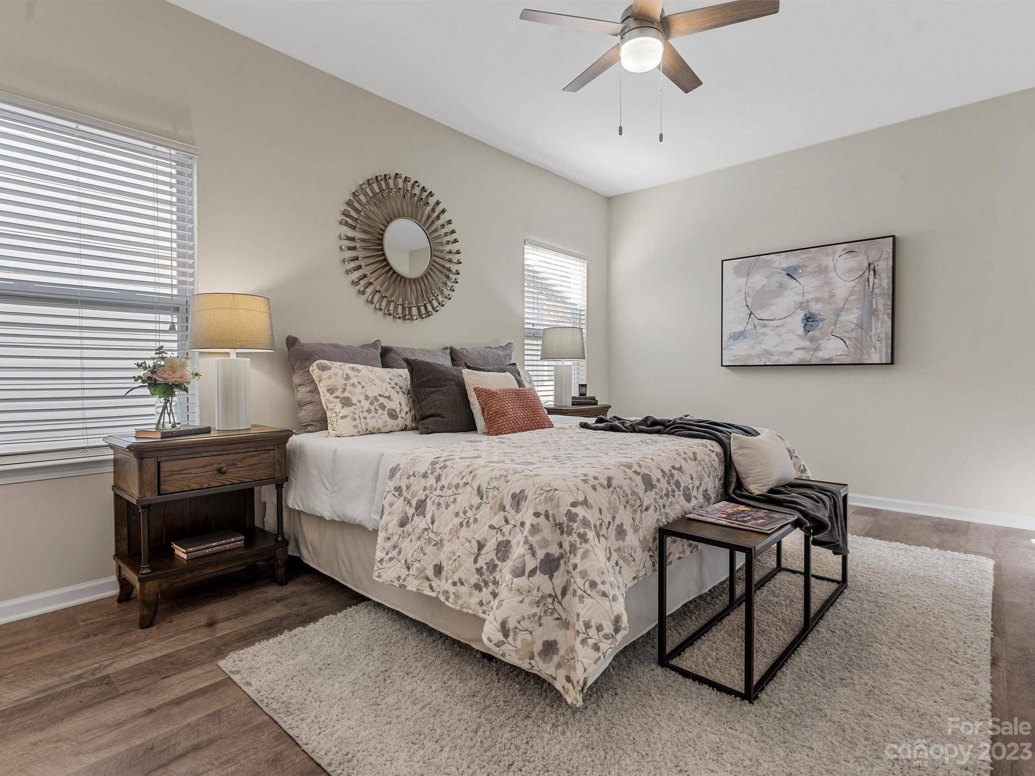 Newport Lakes - Residential