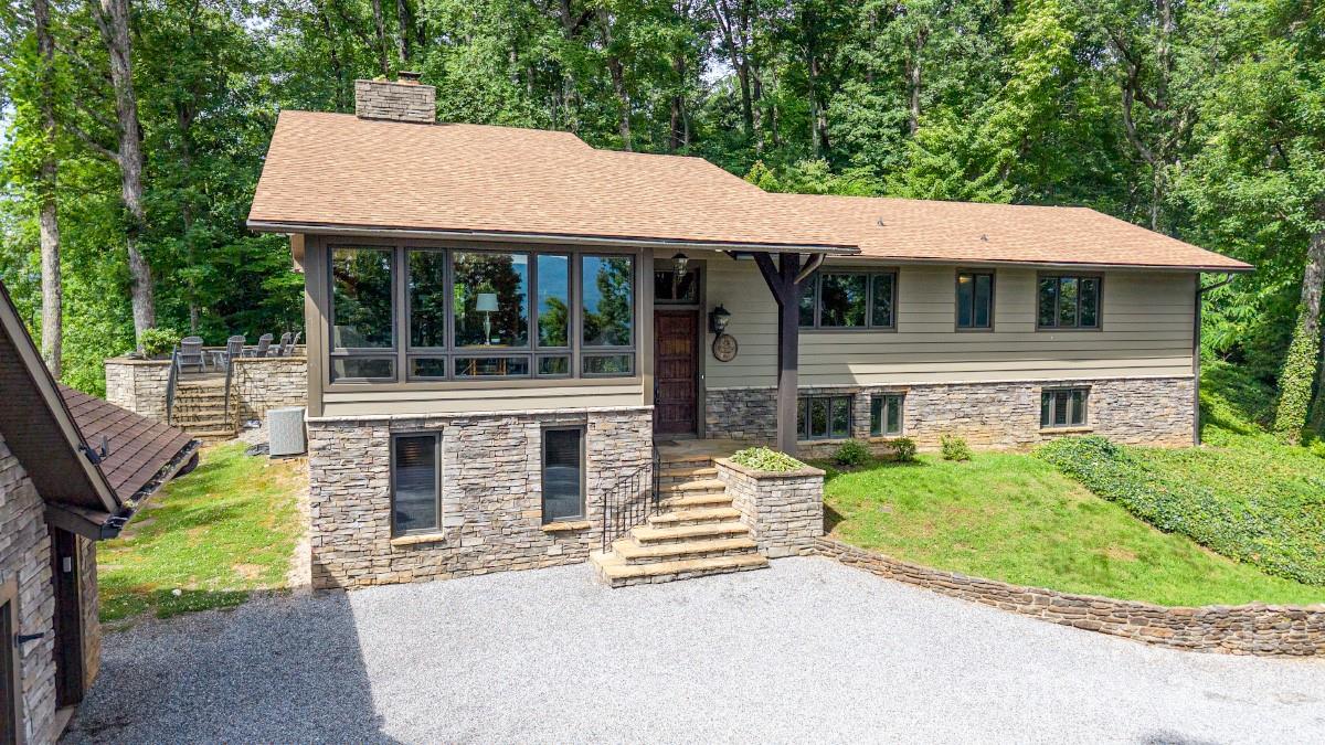 2045 Hogback Mountain Road