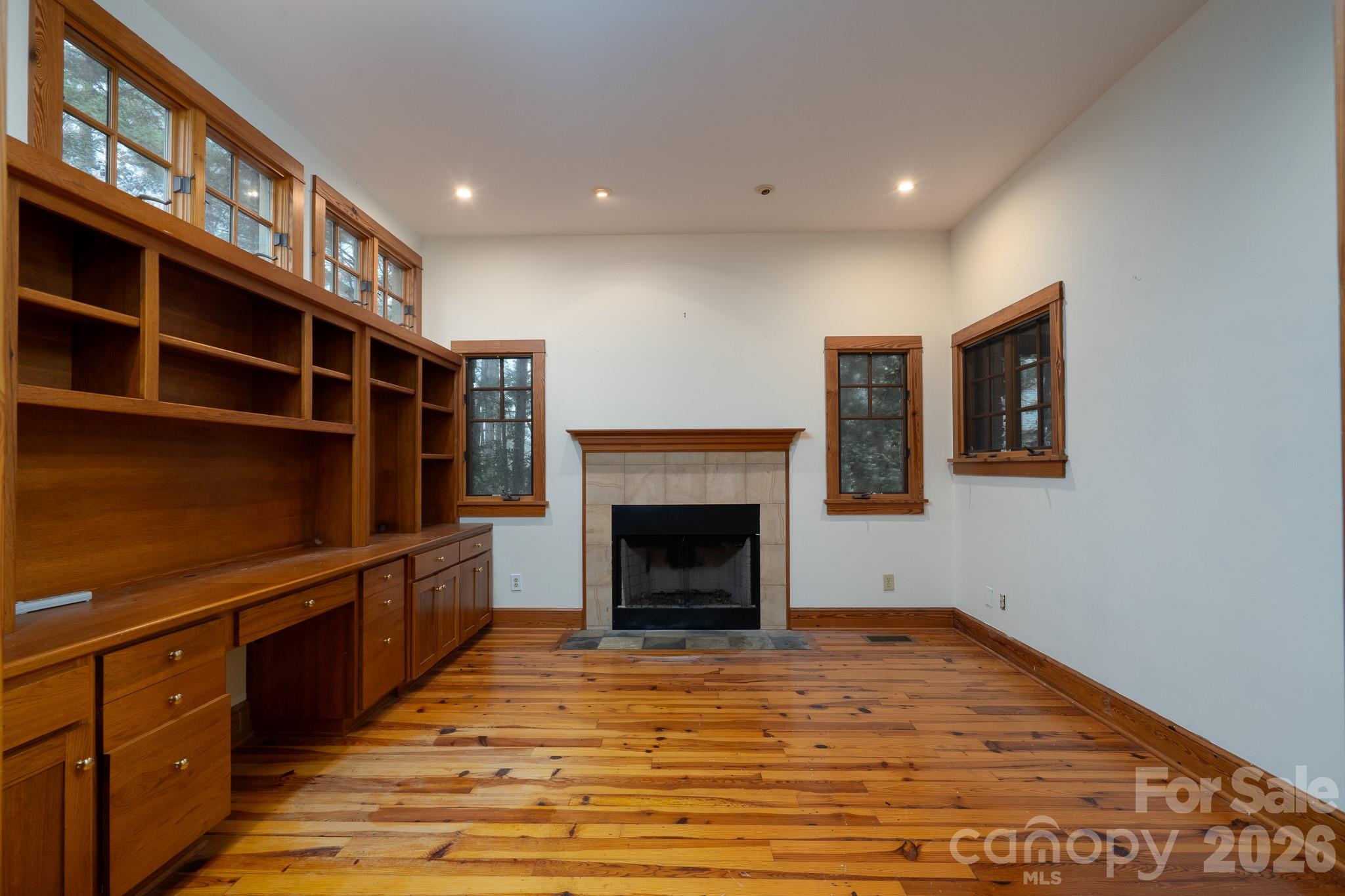 Uwharrie Point - Residential