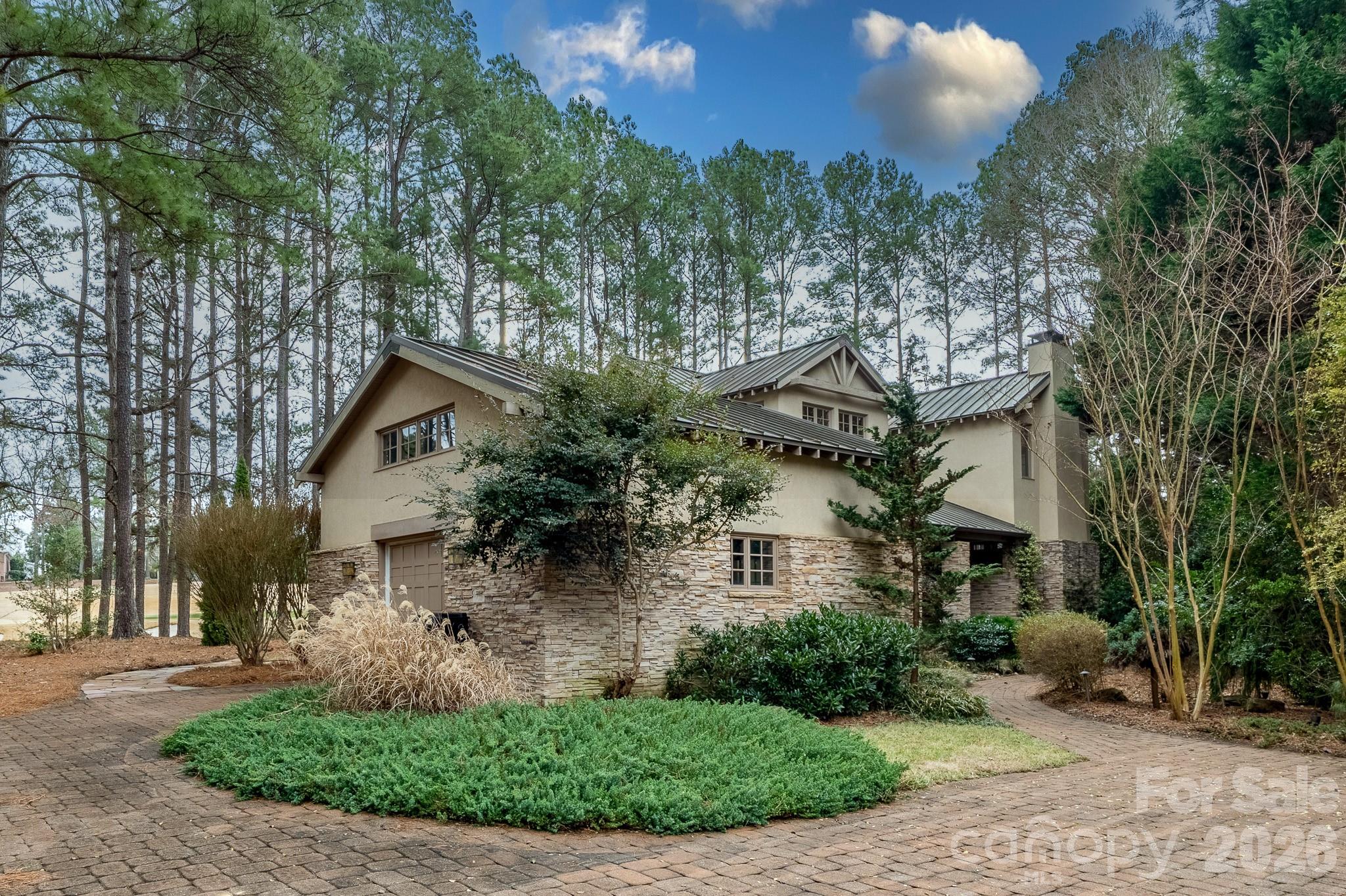 Uwharrie Point - Residential