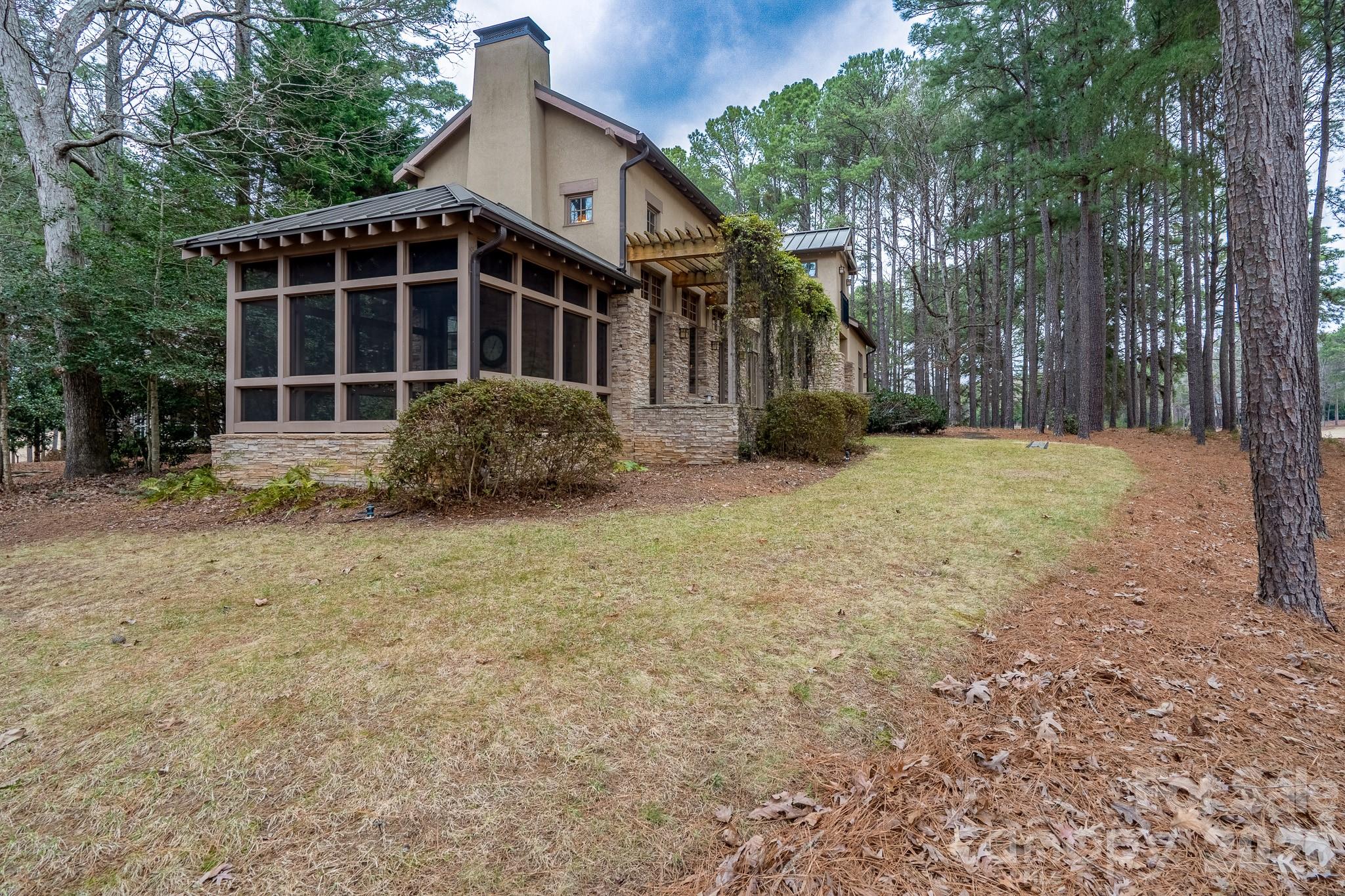 Uwharrie Point - Residential