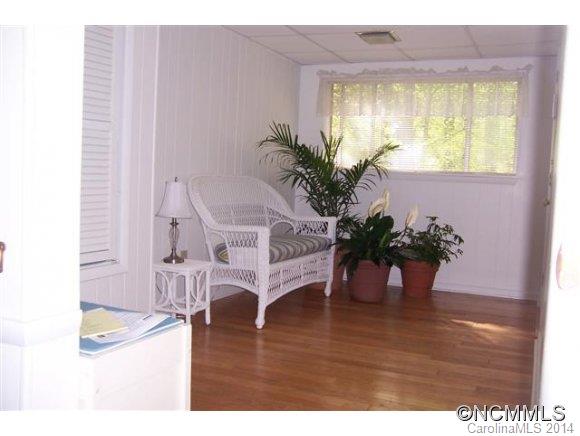 Lake Lanier - Residential