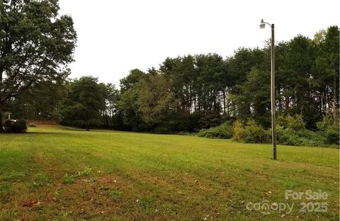 Photo of 496 Brawley School Road, Mooresville, NC 28117 (MLS # 4329549)