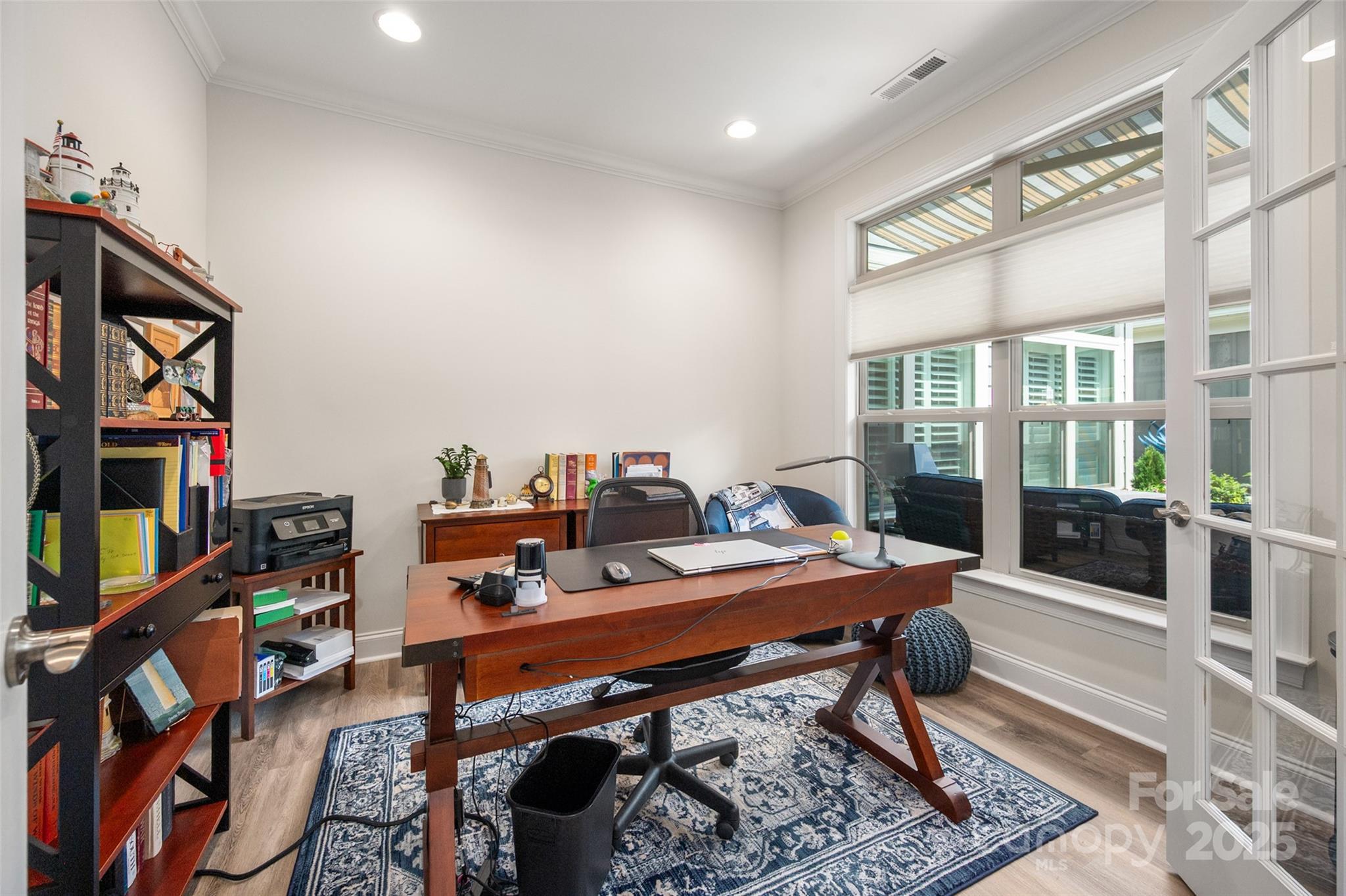 1006 Gradison Drive