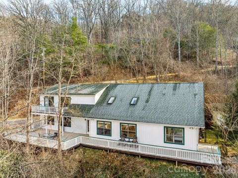 53 Hackberry Lane Waynesville NC 28785