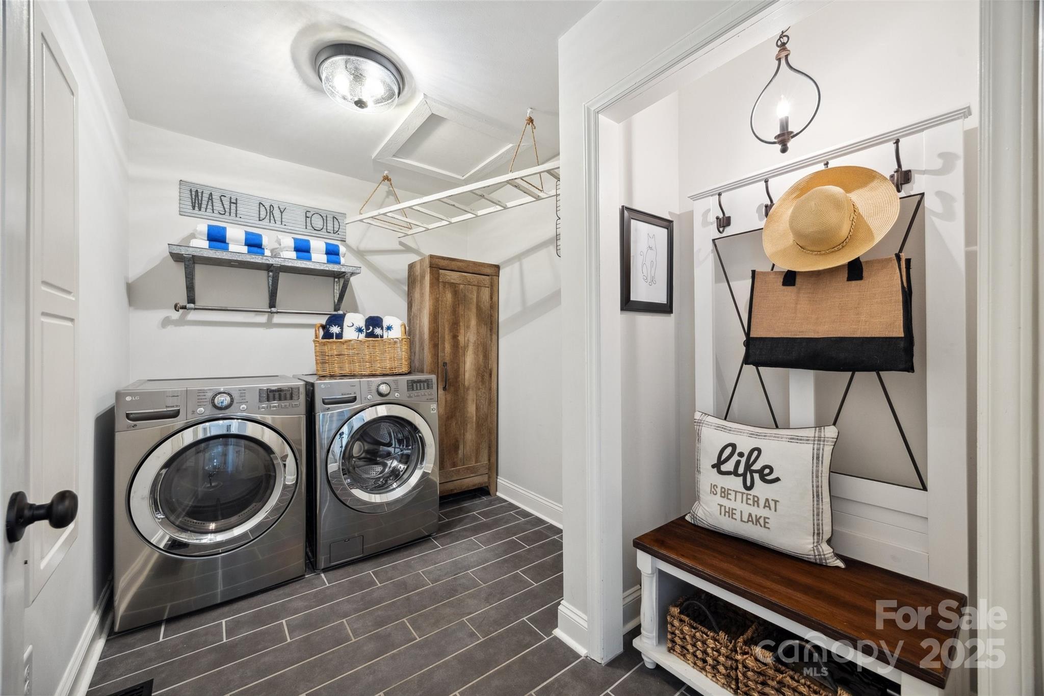 Tega Cay - Residential