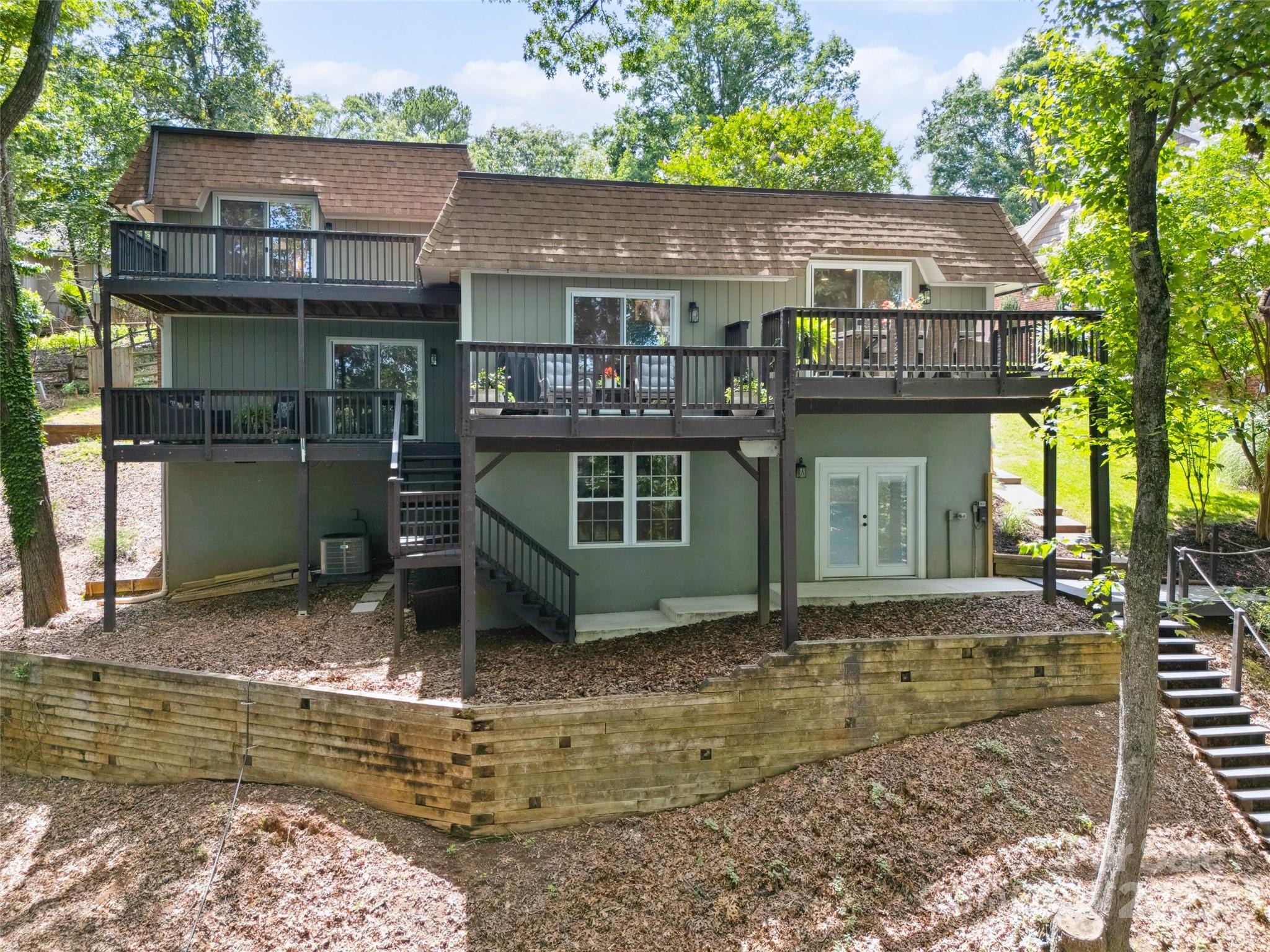 Tega Cay - Residential