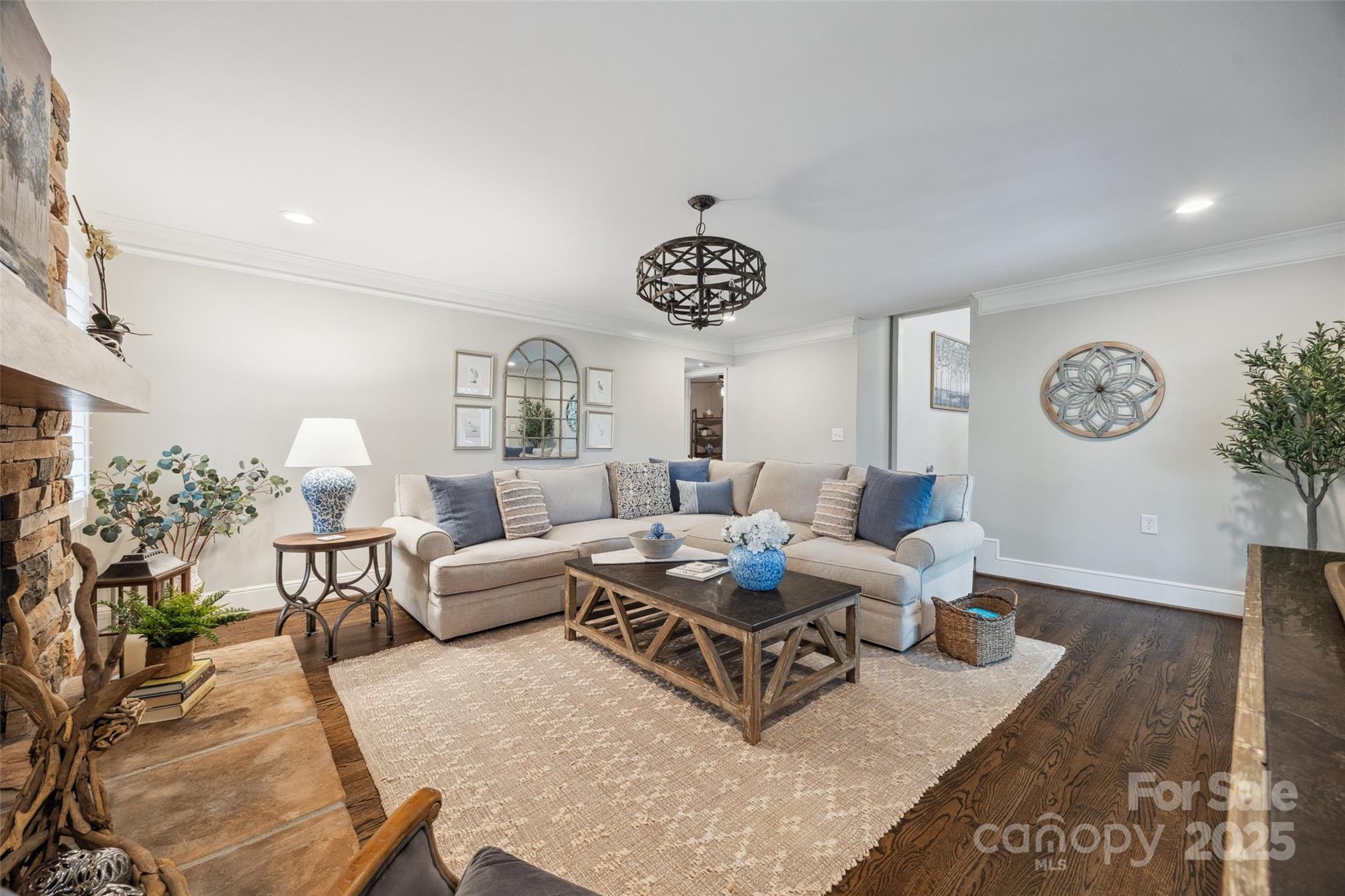 Tega Cay - Residential