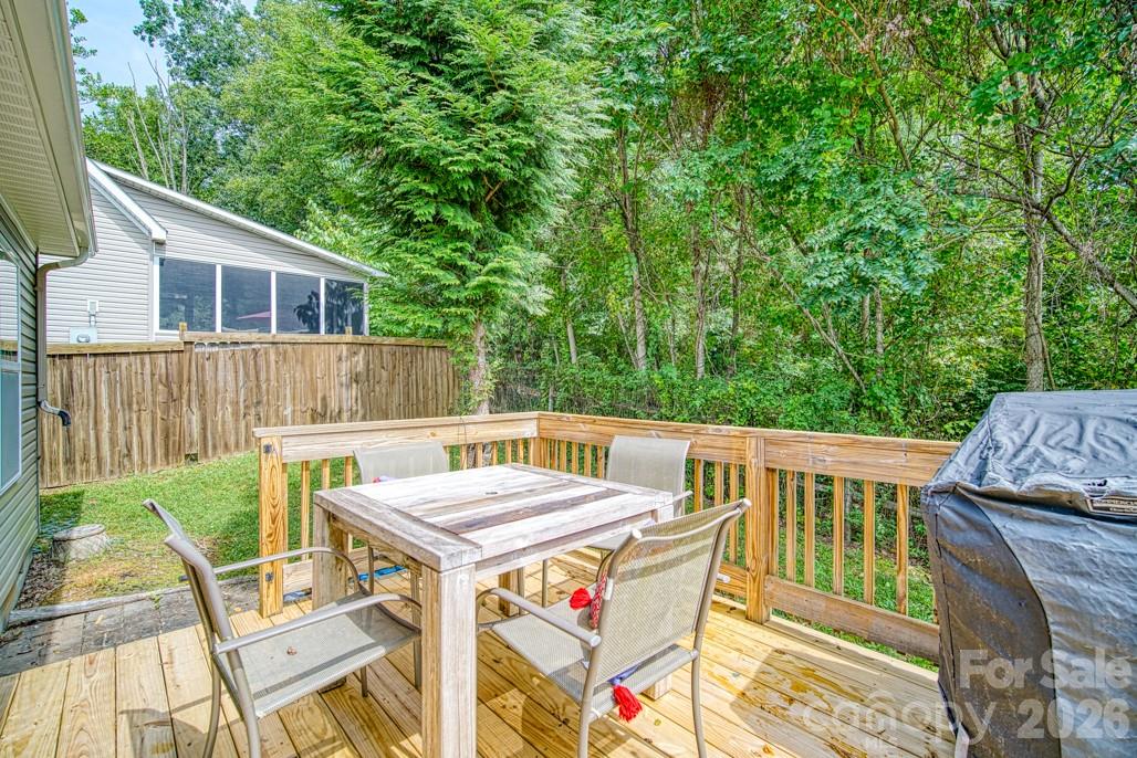 Addison Creek - Residential