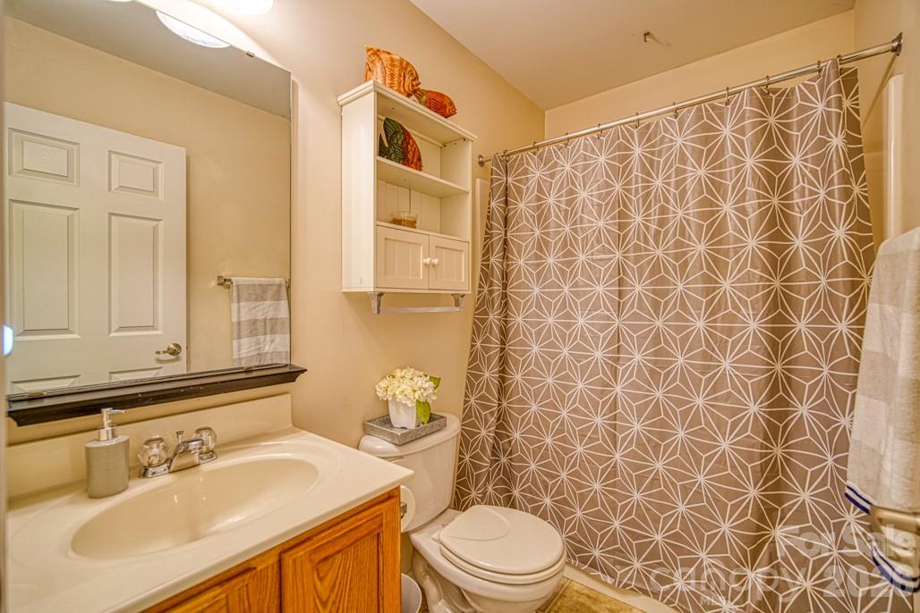 Addison Creek - Residential