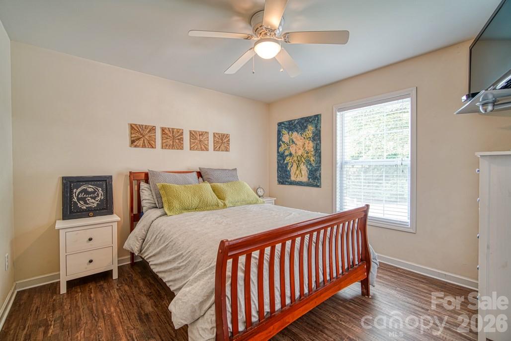 Addison Creek - Residential