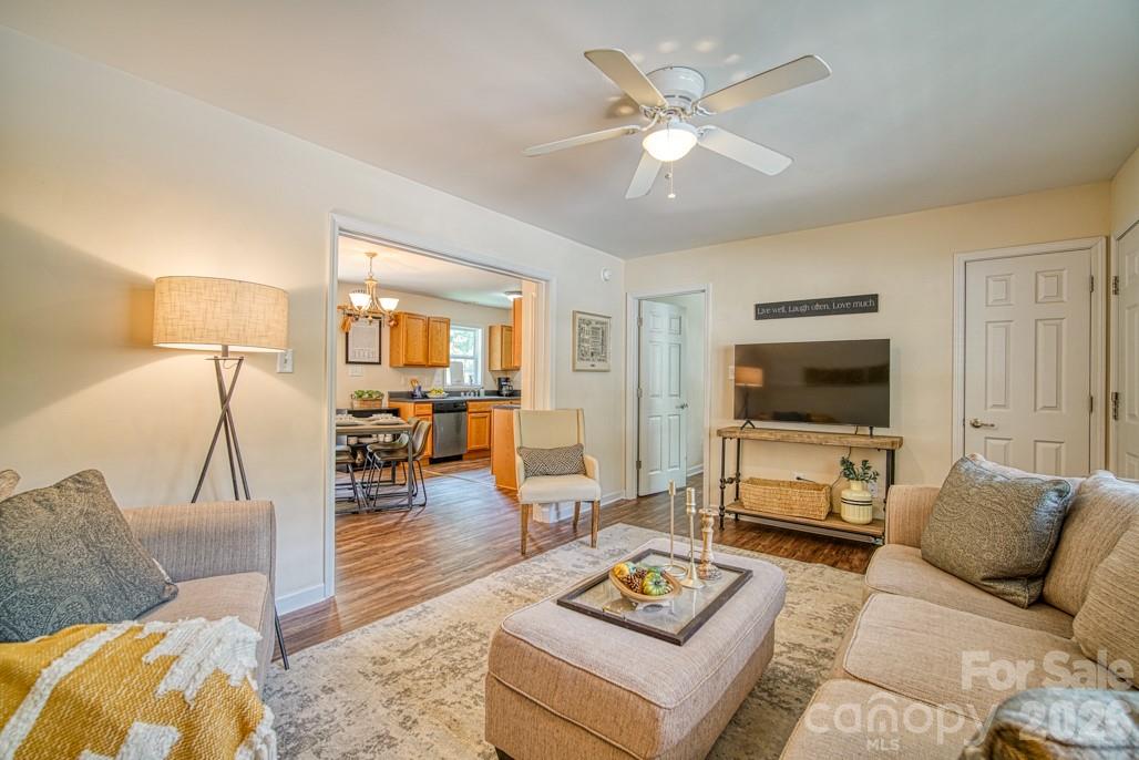 Addison Creek - Residential