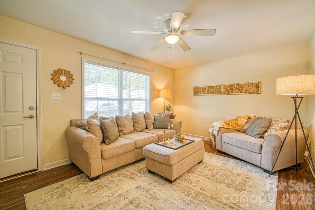 Addison Creek - Residential