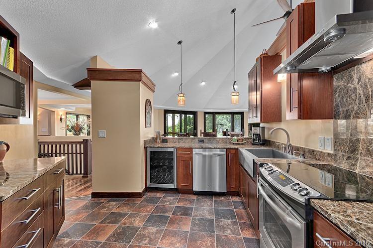 Sunset Mountain - Residential Lease