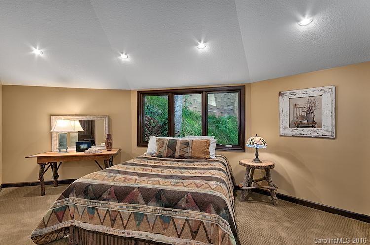 Sunset Mountain - Residential Lease