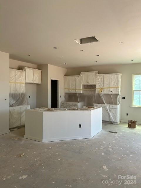 Elizabeth - Residential