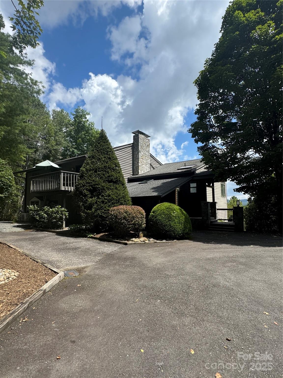 Linville Land Harbor - Residential