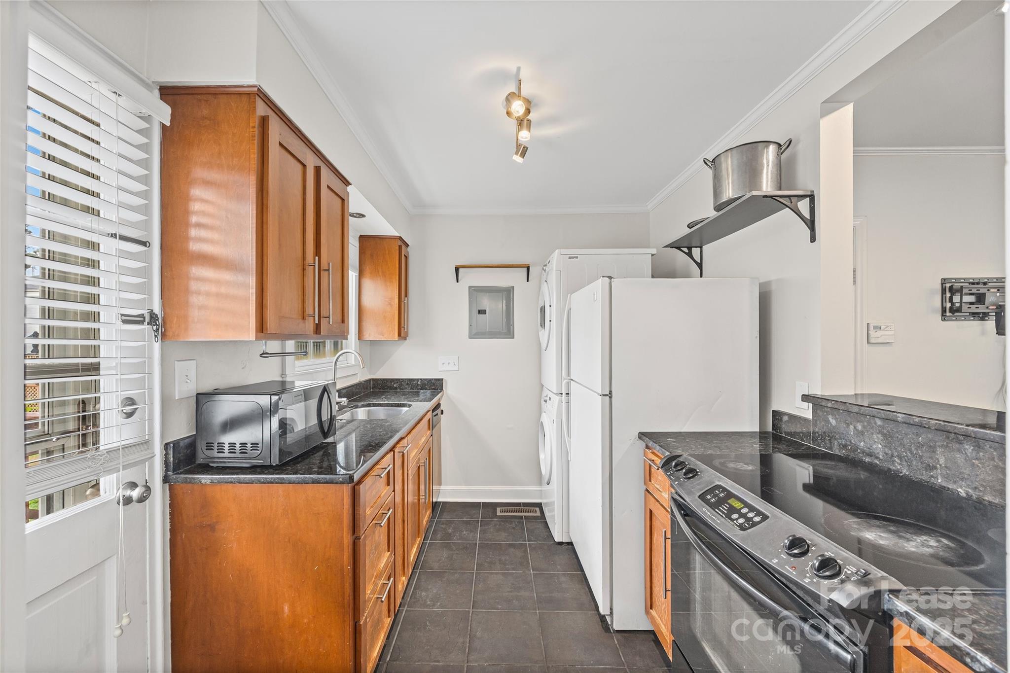 Selwyn Village - Residential Lease