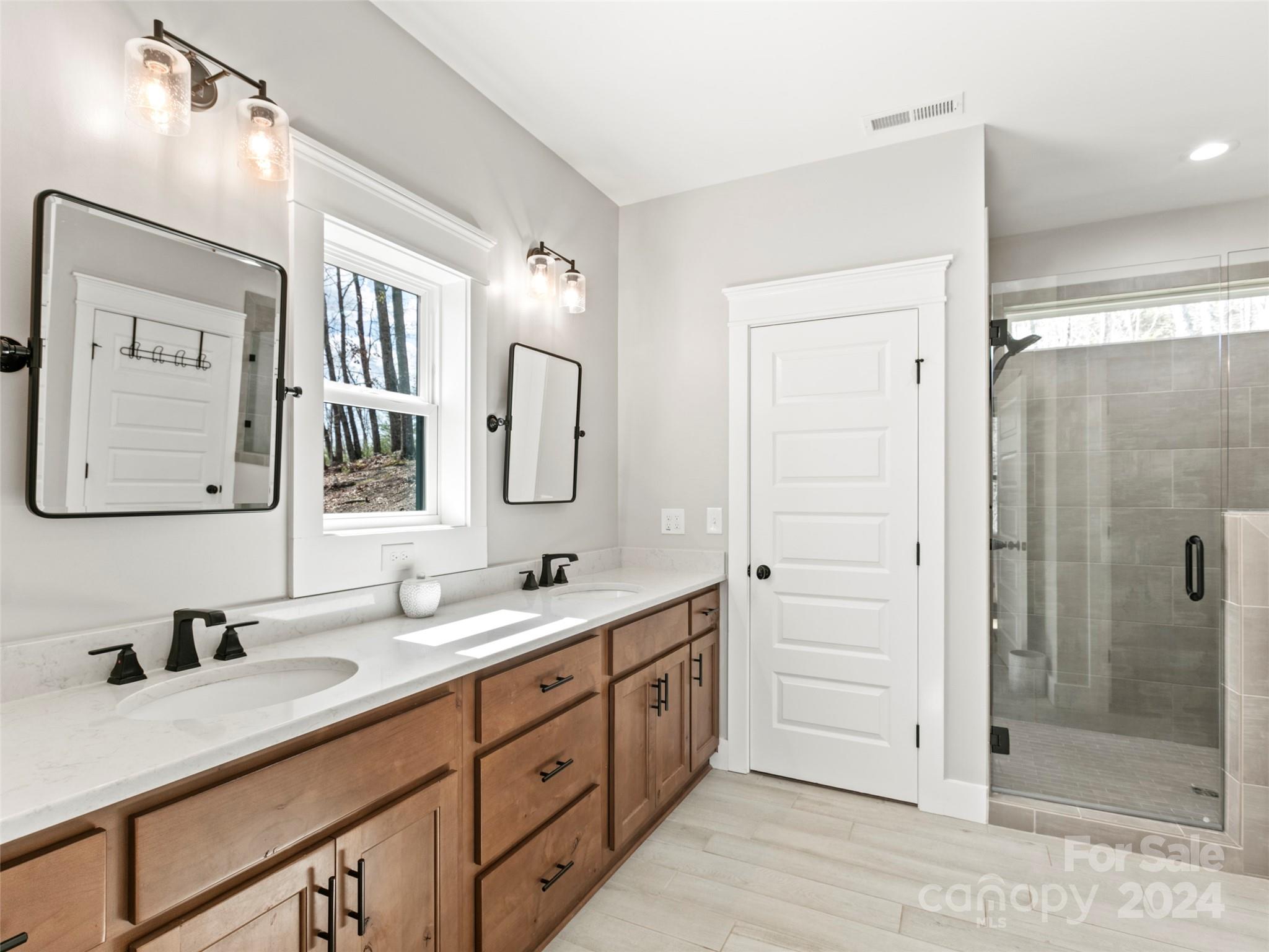 Lake Adger - Residential