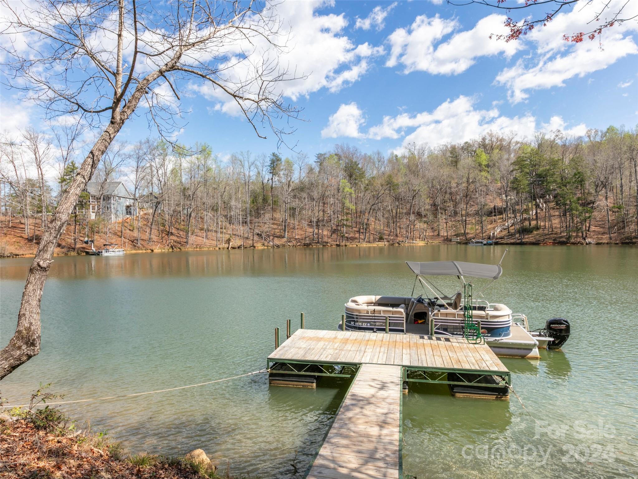 Lake Adger - Residential