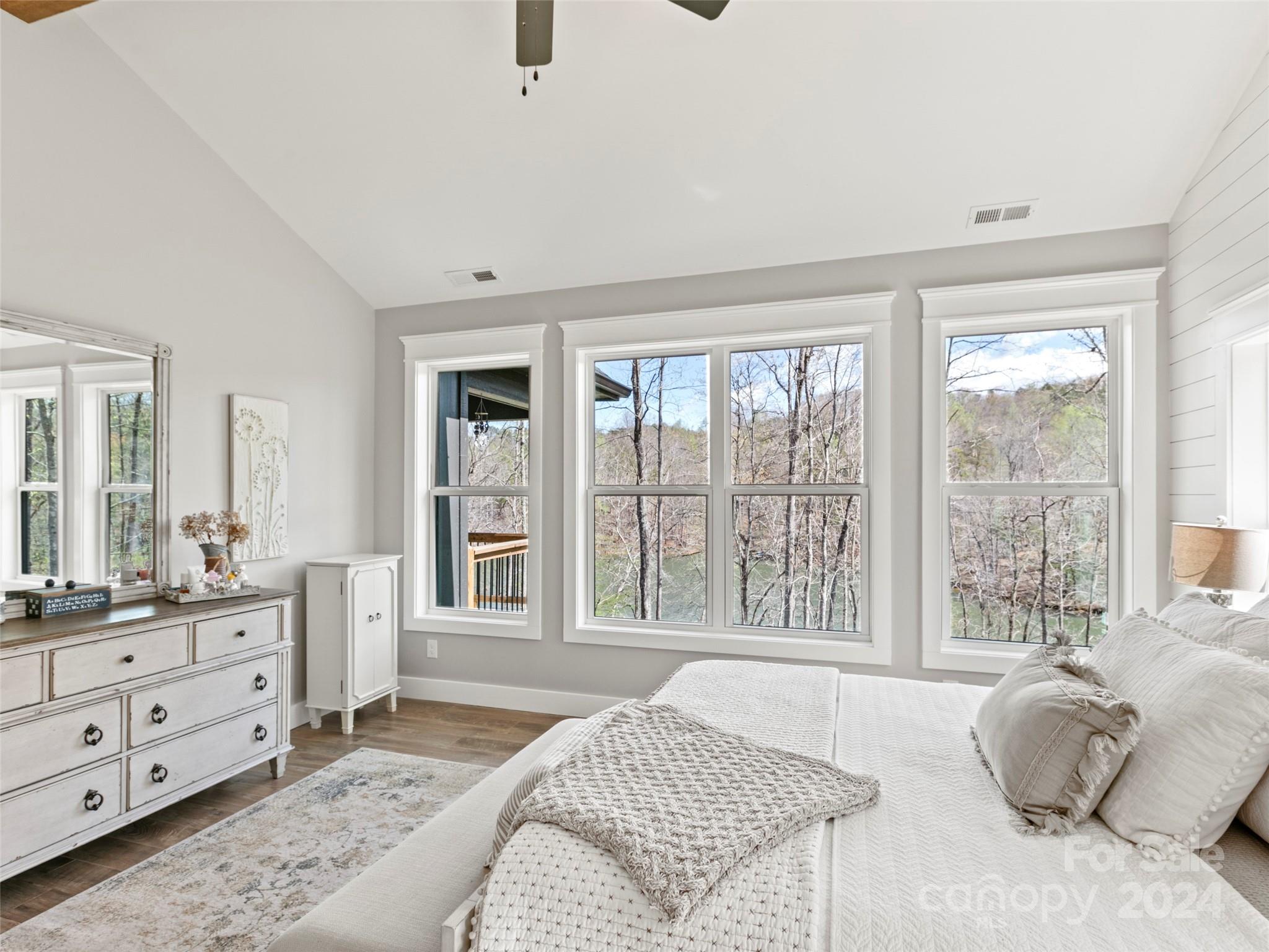 Lake Adger - Residential