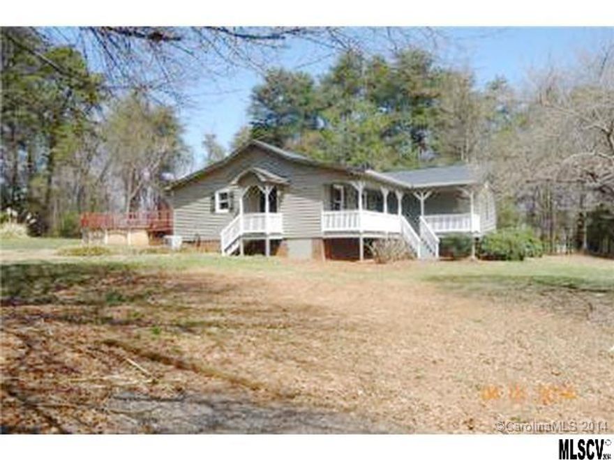 Gorgeous Modular home fully renovated.1.81 acres for outdoor activities. Very open floorplan.This one will sell fast!